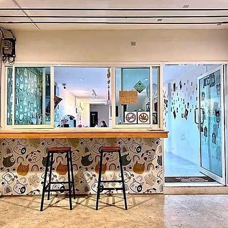Momoya House